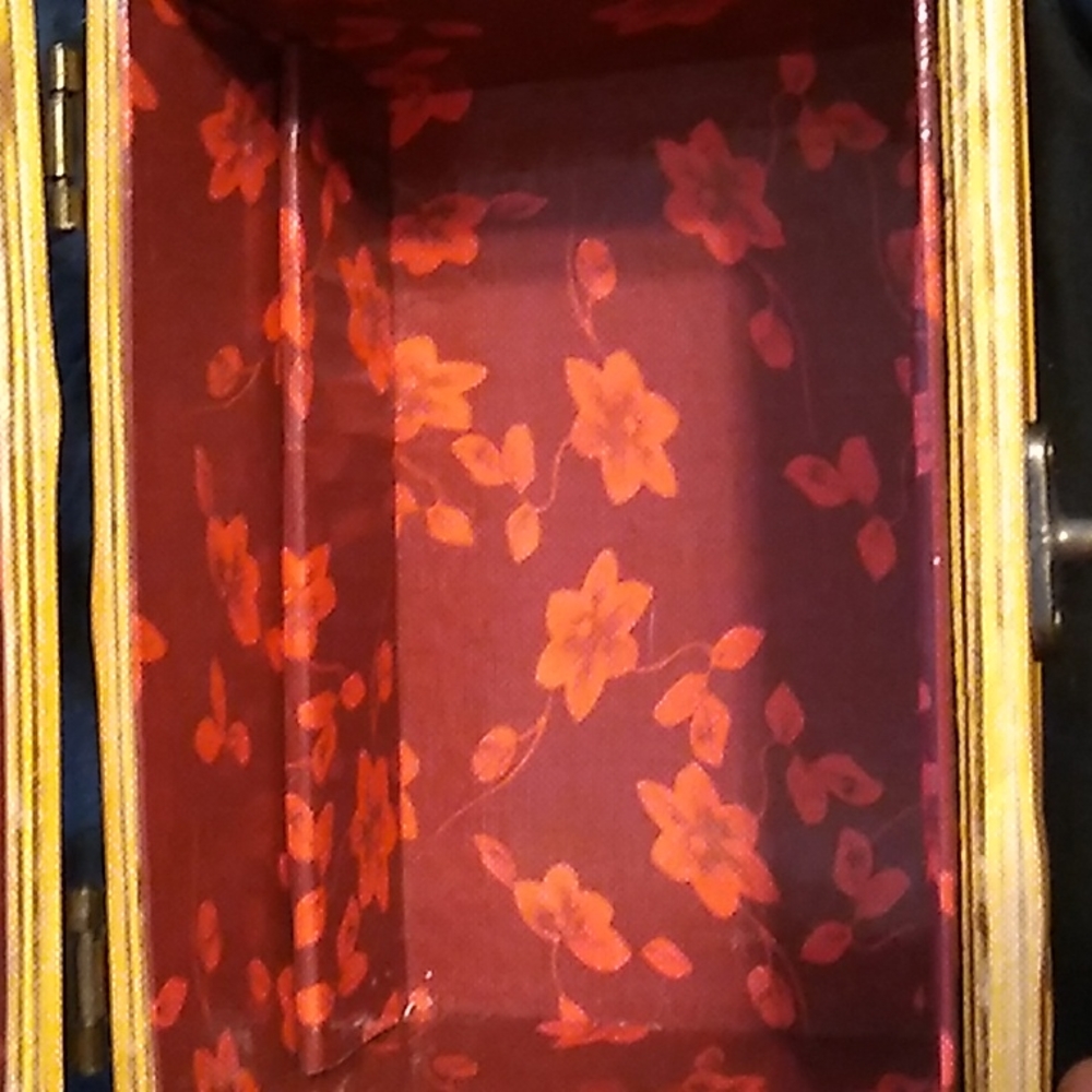Wooden Jewelry Case or Handbag - Picture 16 of 16